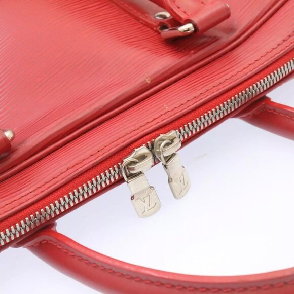 LOUIS VUITTON Epi Vivienne MM Business Bag Red - Picture 8 of 16